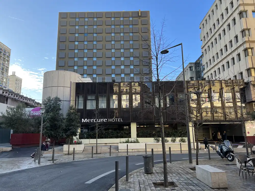 [心得] 法國 馬賽 Mercure Marseille Centre Vieux Port Hotel